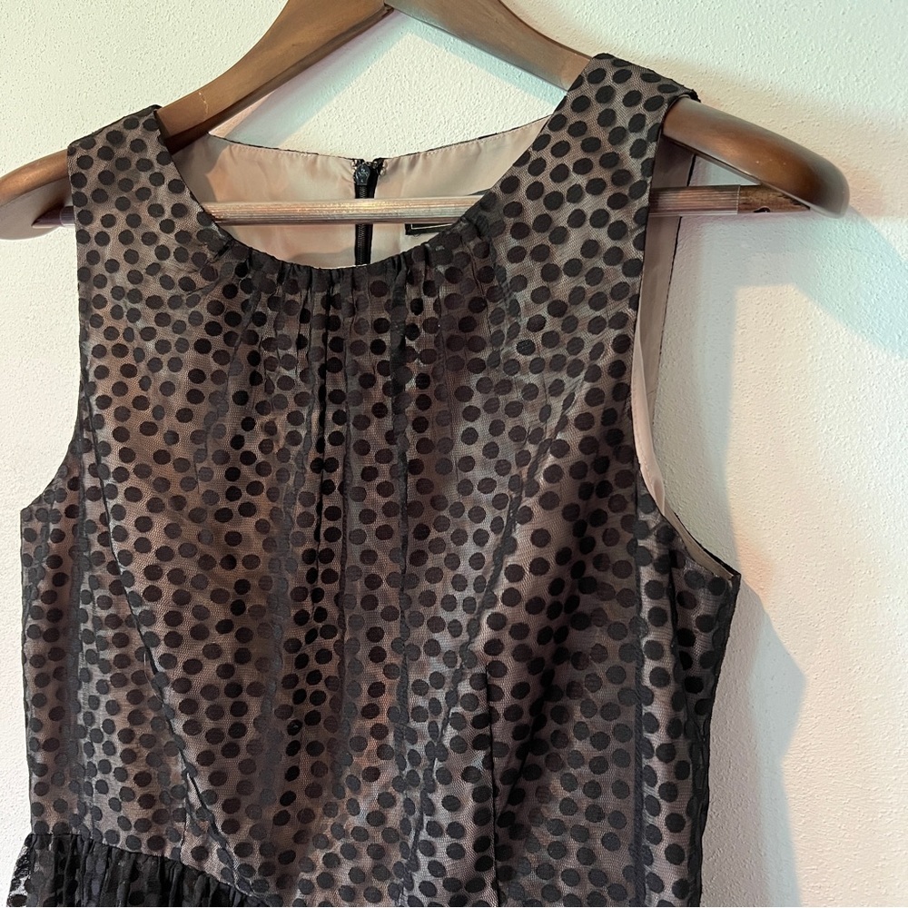 Jessica Howard Black and Beige Polka Dot Sleeveless Lined Dress - Picture 8 of 11